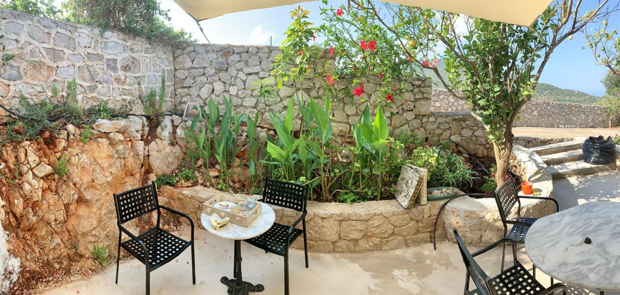 Gianna'S Guesthouse ไปโลส ภายนอก รูปภาพ